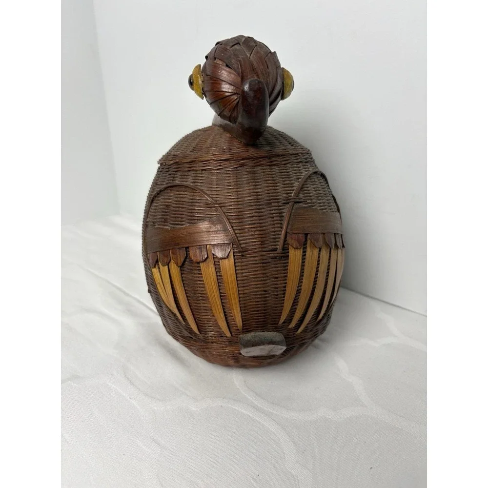 Vintage Wicker Bamboo Duck Basket with Lid Storage Trinket Hand Crafted Rare 40s